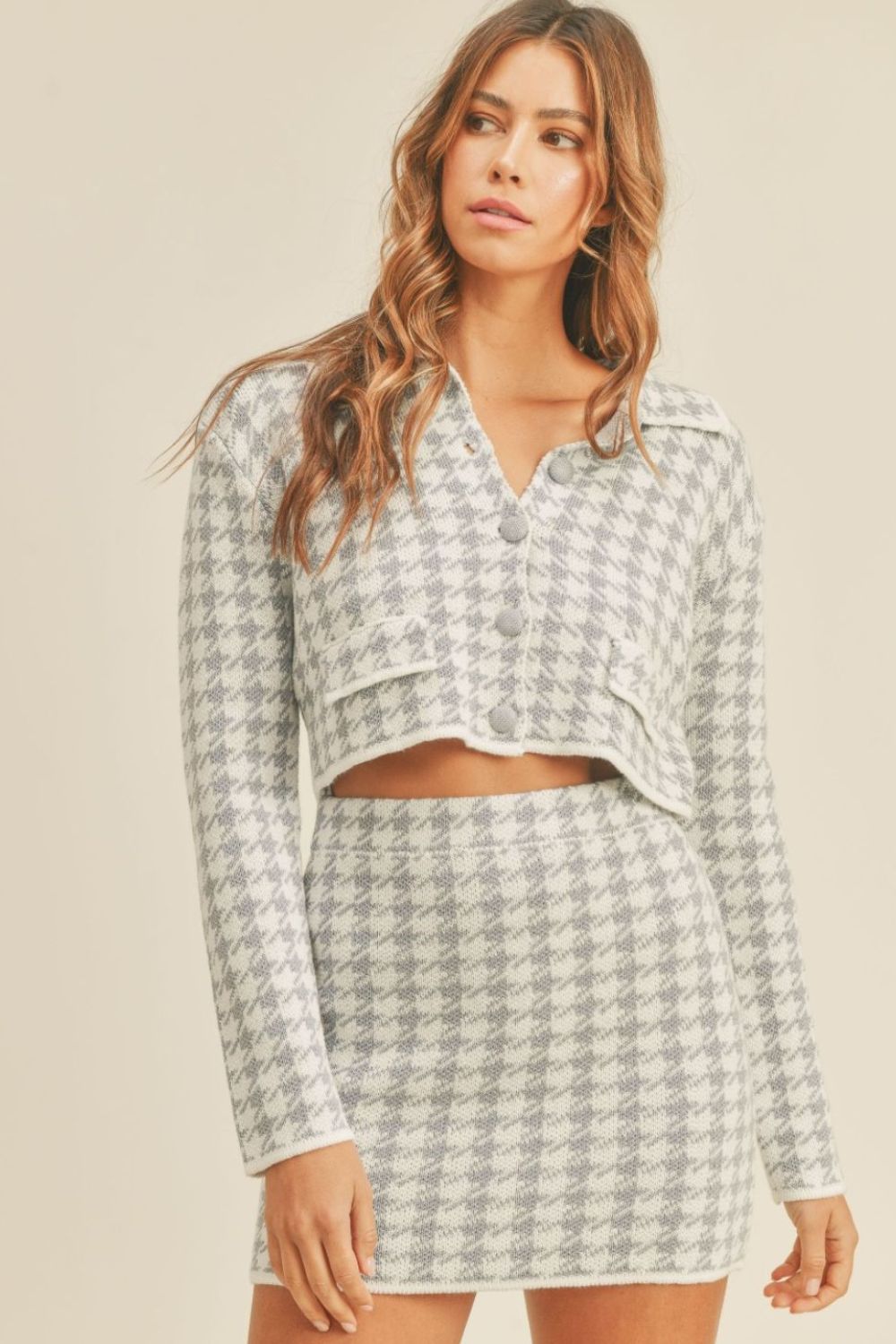 MABLE Houndstooth Cropped Knit Cardigan and Mini Skirt Set – Chic Two-Piece Outfit