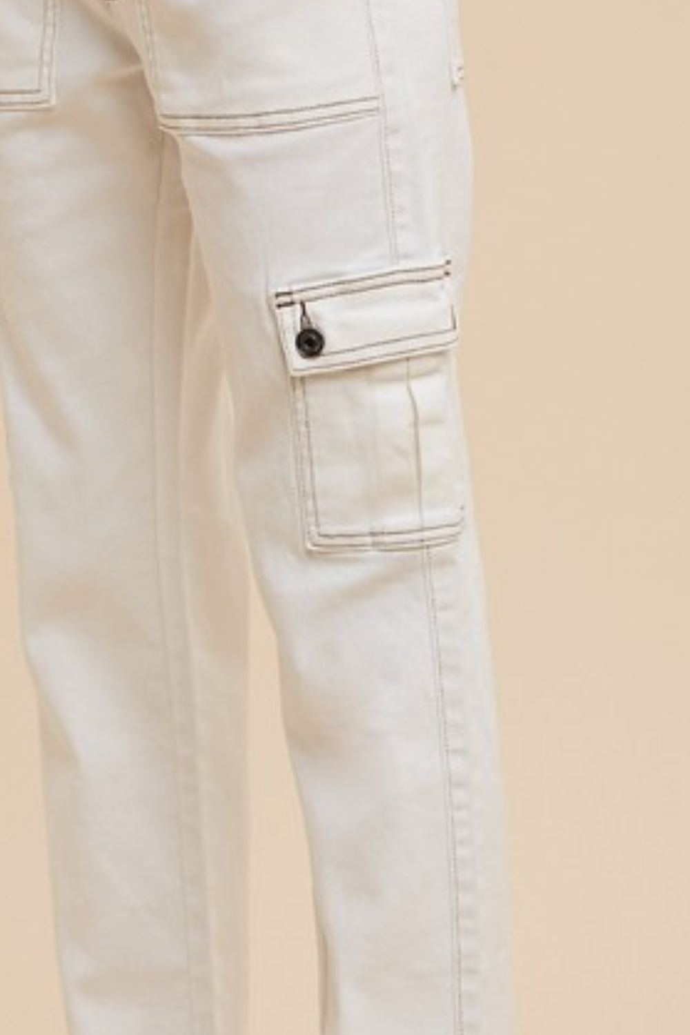 Annie Wear Straight Leg Jeans with Cargo Pockets – Functional & Trendy Utility Style